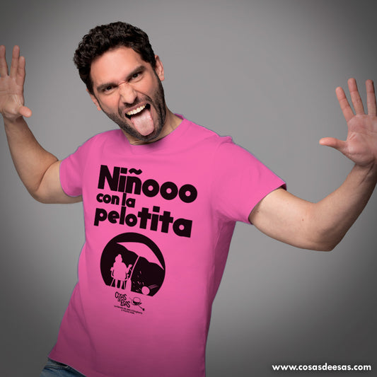 Niñooo con la pelotita Camiseta de hombre